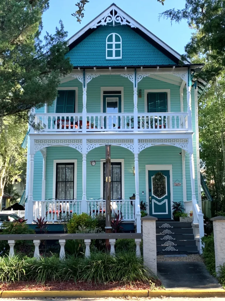 Peace and Plenty Inn Bed & Breakfast
