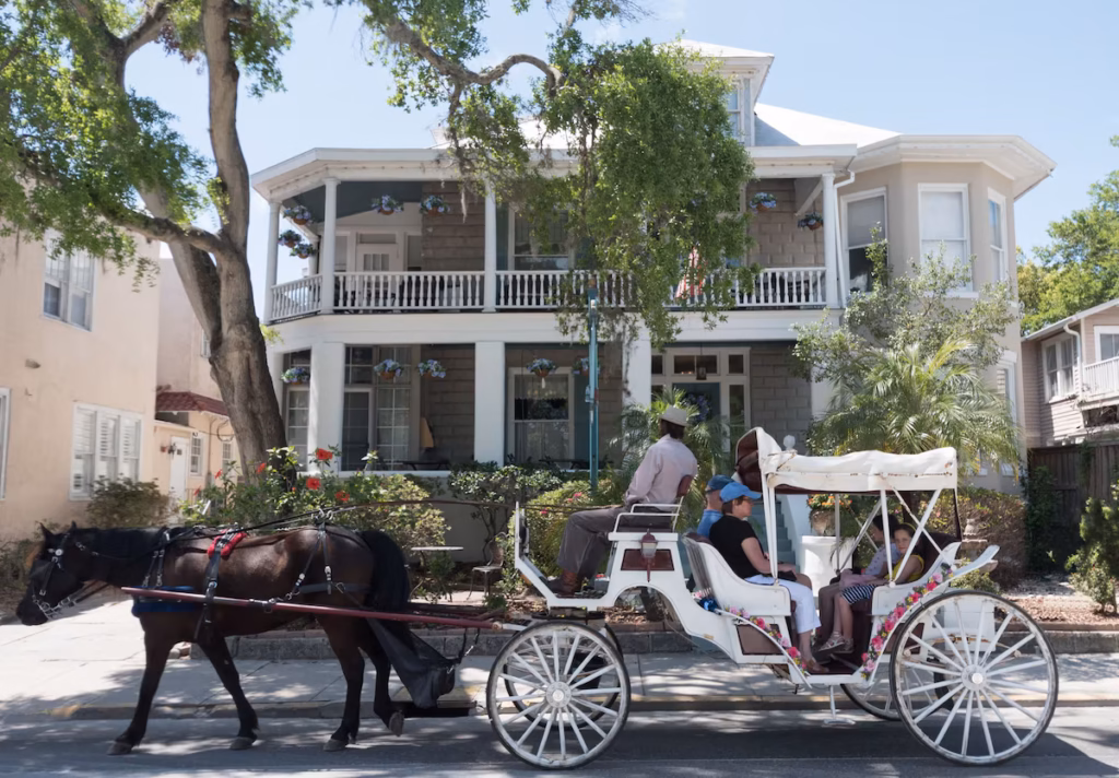 Southern Wind Inn Bed & Breakfast