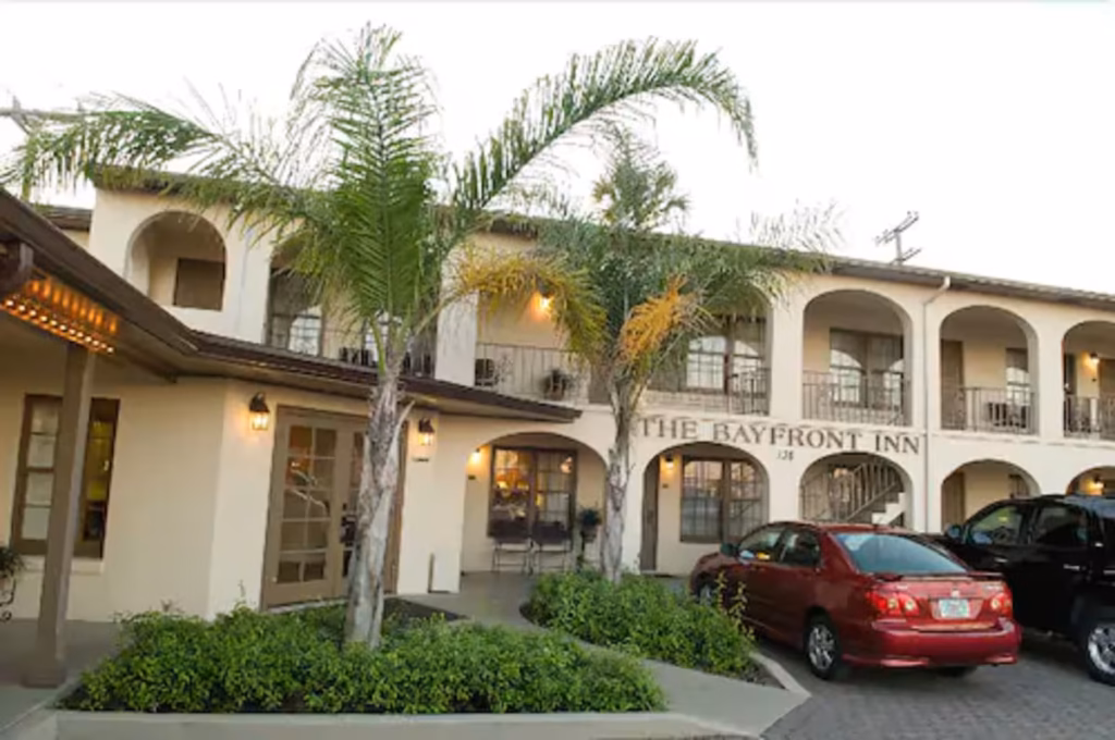 Bayfront Inn