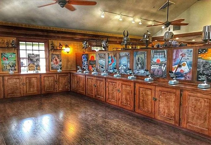 Tiny Art Museum