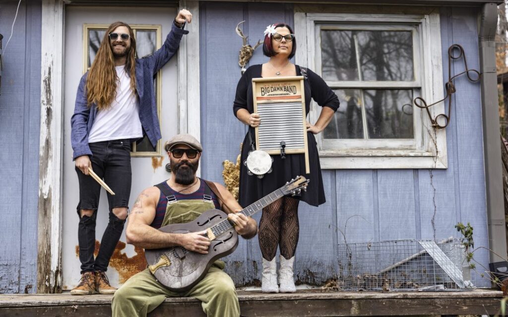 THE REVEREND PEYTON’S BIG DAMN BAND